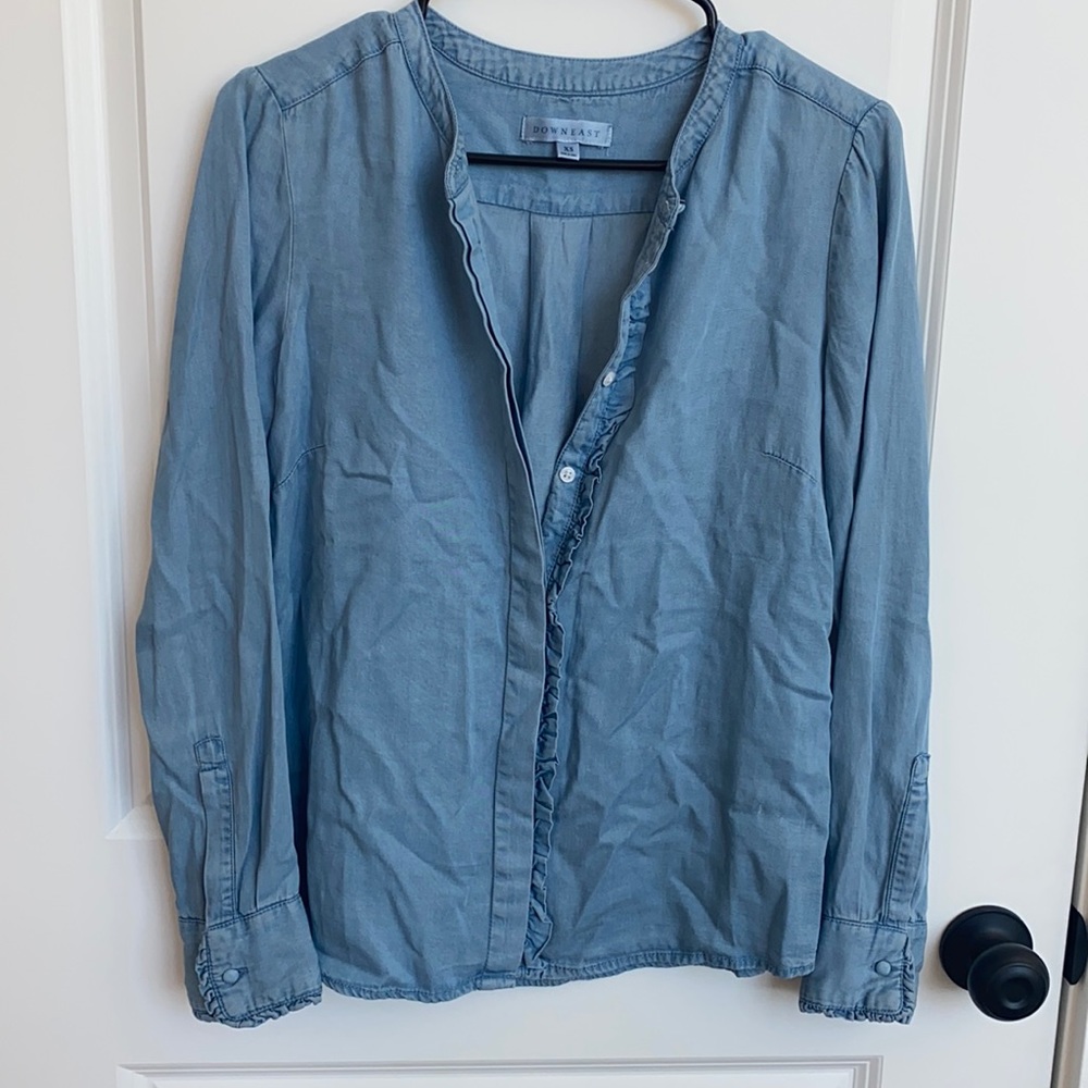 Feminine chambray top